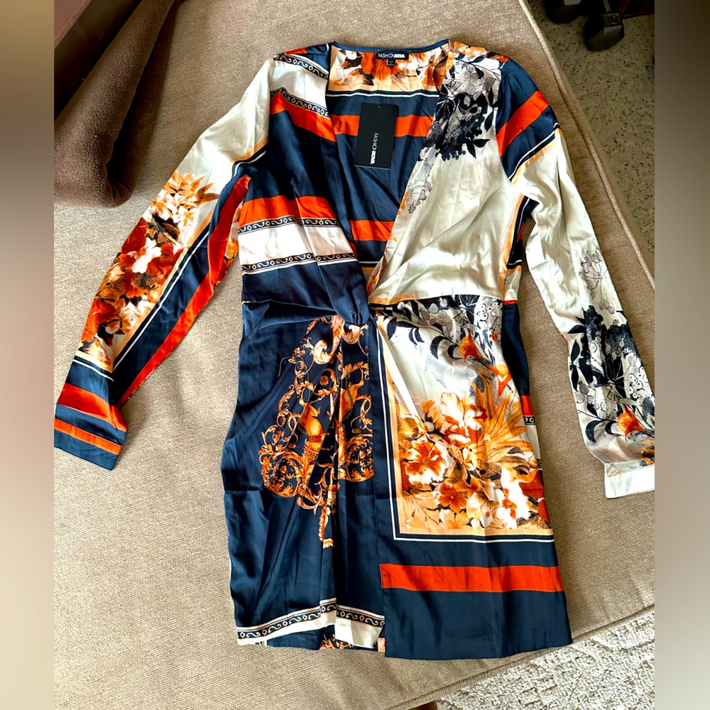 Fashion Nova Multicolor Long Sleeve Dress